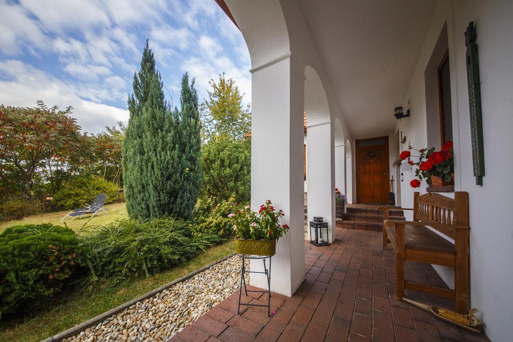 Ferienwohnung Ambitus-Haz Egerszalók Exterior foto