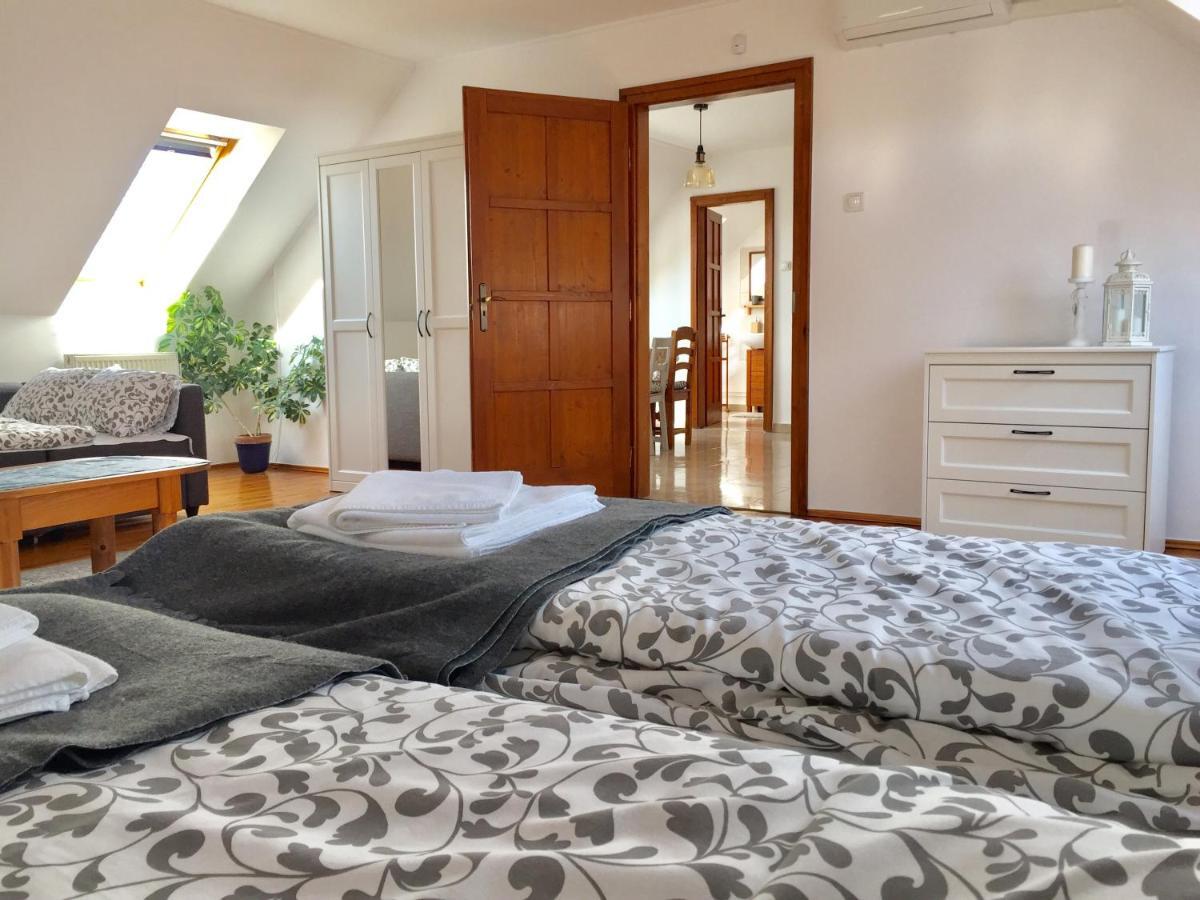 Ferienwohnung Ambitus-Haz Egerszalók Exterior foto